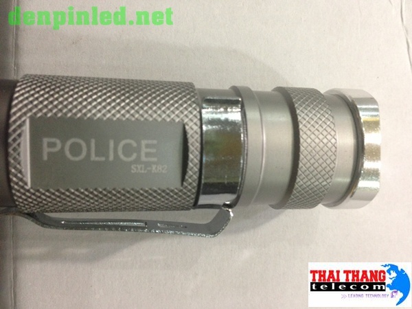 den-pin-sieu-sang-gia-re-Police K82-