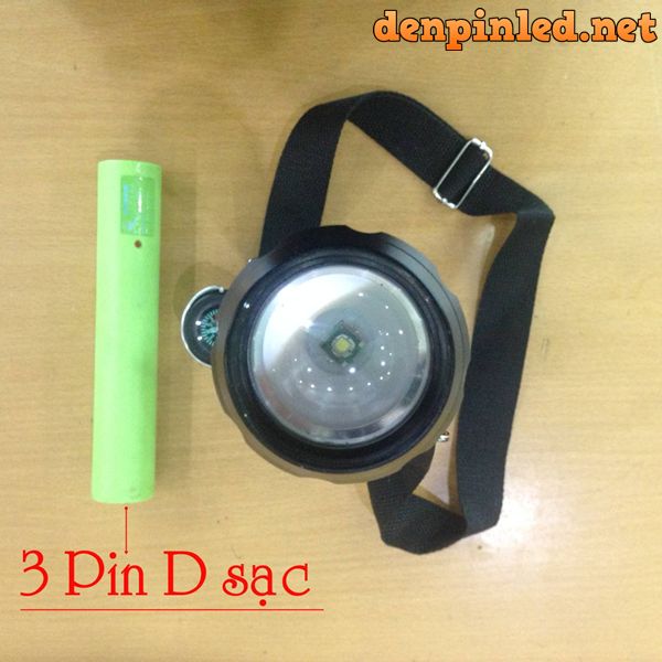 den-pin-sieu-sang-tu-ve-Police-A106-3D-